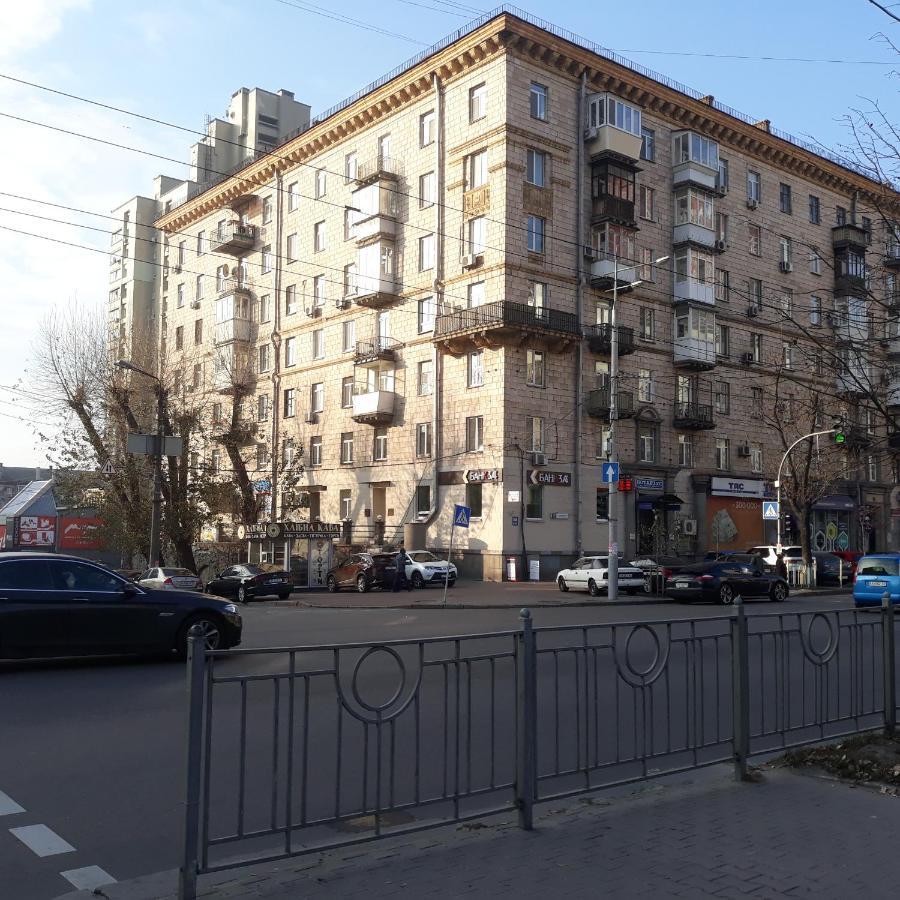 Velka Vasylkivska, 132,,, Apartment Kiev Bagian luar foto